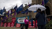 Βρετανία: Κόντρα στο Brexit οι μισθοί καταγράφουν την υψηλότερη αύξηση από το 2008