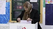 Στις κάλπες οι Τυνήσιοι για τις αμφίρροπες προεδρικές εκλογές