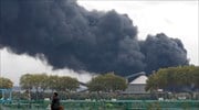 Γαλλία: Μεγάλη πυρκαγιά σε εργοστάσιο χημικών