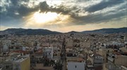 Καιρός: Στους 33 βαθμούς η θερμοκρασία αύριο, πού θα βρέξει
