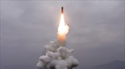 Η Β. Κορέα επιβεβαιώνει την πετυχημένη δοκιμή του νέου βαλλιστικού πυραύλου από υποβρύχιο