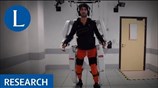 Εξωσκελετός που ελέγχεται από τον εγκέφαλο