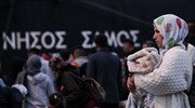 Σύμη: Μεταφέρθηκαν στον Πειραιά 500 πρόσφυγες-μετανάστες