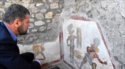 Πομπηία: Τοιχογραφία με μονομάχους έφερε στο φως η αρχαιολογική σκαπάνη