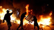 Τρίτη νύχτα επεισοδίων στη Βαρκελώνη