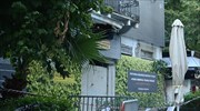 Αιόλου: Μερική κατάρρευση διατηρητέου κτηρίου