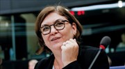 Την Αντίνα Βαλεάν προτείνει για Επίτροπο της Ρουμανίας η φον ντερ Λάιεν