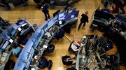 Χρηματιστήρια: Επανήλθε η ηρεμία στις αγορές, νέα ιστορικά ρεκόρ στη Wall