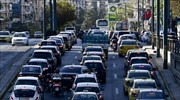 Αυξημένη κίνηση σε πολλούς δρόμους της πρωτεύουσας