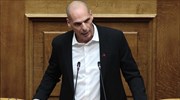 Γ. Βαρουφάκης: «Ναι σε όλα» του Έλληνα πρωθυπουργού στον Ντόναλντ Τραμπ