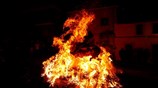 «Luminarias»:Βόλτα μέσα στις φωτιές