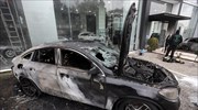 Πυροσβεστική: Συναγερμός από μπαράζ εμπρηστικών επιθέσεων σε αυτοκίνητα