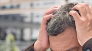 Λύθηκε το μυστήριο των γκρίζων μαλλιών λόγω άγχους: Πώς προκαλείται το φαινόμενο