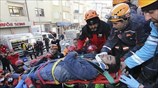 Δραματική κατάσταση στην Ελαζίγ - Αυξάνονται οι νεκροί
