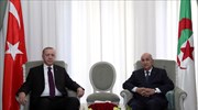 Ερντογάν: Με διάλογο, όχι με στρατιωτικά μέσα, η επίλυση της κρίσης στη Λιβύη
