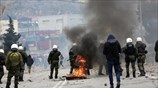 Λέσβος: Επεισόδια στην πορεία των αιτούντων άσυλο