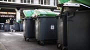 Το Παρίσι «πνίγεται» στα σκουπίδια λόγω της απεργίας των εργαζομένων στην καθαριότητα