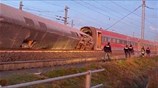 Ιταλία: Τουλάχιστον δύο νεκροί και δεκάδες τραυματίες σε εκτροχιασμό τρένου