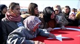 Τουρκία: Θρήνος για τους νεκρούς της χιονοστιβάδας