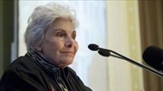 Κική Δημουλά: Νοσηλεύεται διασωληνωμένη σε ΜΕΘ