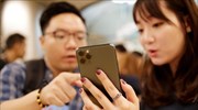 Ο κοροναϊός καταποντίζει τις πωλήσεις iPhones στην Κίνα