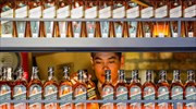 Diageo: O κοροναϊός θα «φάει» έως και 422 εκατ. δολ. από τις πωλήσεις της