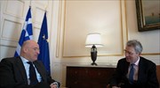 Διμερείς σχέσεις και μεταναστευτικό στη συνάντηση του Ν. Δένδια - Τζ. Πάιατ