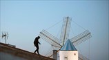 Περιορισμοί (και) στην Ισπανία