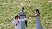 Σε στενό κύκλο η τελετή παράδοσης της Ολυμπιακής φλόγας