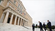 Βουλή: Συμβολική ύψωση της ιταλικής σημαίας σε ένδειξη συμπαράστασης