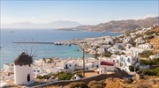 Κορωνοϊός: Απαγόρευση κυκλοφορίας από 8 μ.μ έως 8 π.μ. σε Μύκονο και Σαντορίνη
