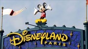 H Disney σταματά την καταβολή μισθών σε πάνω από 100.000 υπαλλήλους