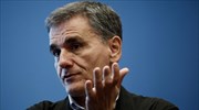Ευ. Τσακαλώτος: Αραβούργημα συνώνυμων και καλολογικών στοιχείων η απάντηση Σταϊκούρα