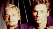 Flea: Δύο νέα τραγούδια, για την  50ή  επέτειο γέννησης  του Ρίβερ Φίνιξ