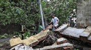 Ινδία: Δεκάδες νεκροί και μεγάλες καταστροφές από τον κυκλώνα Αμφάν