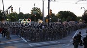 Μπορεί ο Τραμπ να βγάλει τον στρατό στους δρόμους εναντίον των διαδηλωτών;