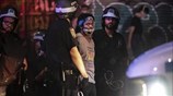 ΗΠΑ: Αψηφούν τις απαγορεύσεις και διαδηλώνουν για τον Φλόιντ
