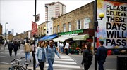 Βρετανία: Ανοίγουν από Δευτέρα τα καταστήματα λιανικού εμπορίου