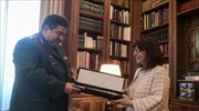 Κορωνοϊός: Η Πρόεδρος της Δημοκρατίας ευχαρίστησε τον αρχηγό της Ελληνικής Αστυνομίας