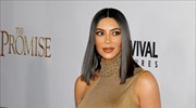 Η Kim Kardashian σπάει το Instagram με το λεοπαρδαλέ μπικίνι της