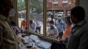 Ινδία: Ξεπέρασαν τις 20.000 οι νεκροί από την πανδημία, εν μέσω χαλάρωσης του lockdown