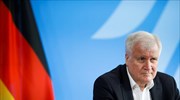Ζεεχόφερ: Μεγαλύτερη απειλή για τη Γερμανία η ακροδεξιά