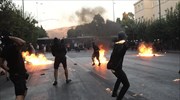 Επεισόδια με μολότοφ και πάνω από 10 προσαγωγές στο κέντρο της Αθήνας