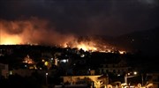 Ολονύχτια μάχη με τις φλόγες στις Κεχριές Κορινθίας
