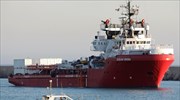 Ιταλία: Το Λιμενικό ακινητοποίησε το ανθρωπιστικό πλοίο Ocean Viking για «τεχνικούς» λόγους
