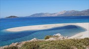 Τραυματισμός λουόμενου από ταχύπλοο στην Κάρυστο - Συνελήφθη ο χειριστής του