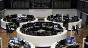 Βουτιά 4,2% καταγράφει ο DAX μετά τα στοιχεία για ύφεση 10,1% στην Γερμανία