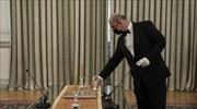 Ορκίζονται τα νέα μέλη της κυβέρνησης
