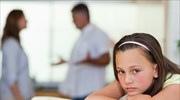 Διαζύγια: Οι Έλληνες ψυχολόγοι συστήνουν τη συνεπιμέλεια των παιδιών