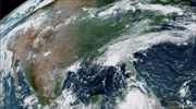 ΗΠΑ: Η τροπική καταιγίδα Λόρα ενισχύθηκε στην κατηγορία 3